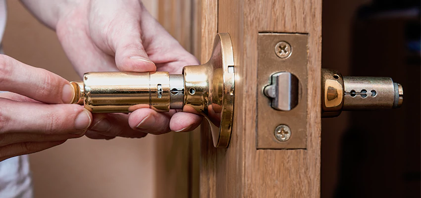 AAA Locksmiths For Lost Car Keys in Seal Beach, California