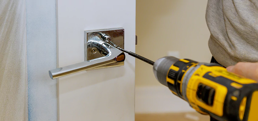 After-hours Locksmith  For Lock Troubleshooting in Seal Beach, California